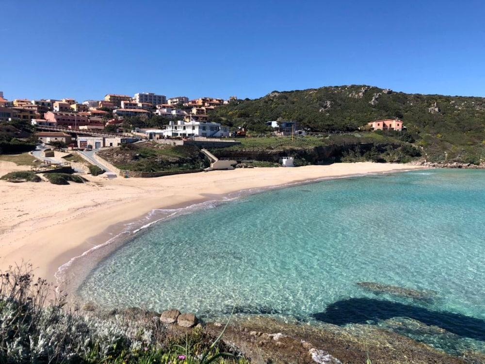 Residence Le Pavoncelle Santa Teresa Gallura Exterior photo